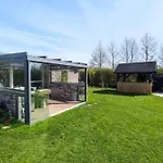 Holiday home Projekt Am Inkl, W-lan, Betwaesche Und Netflix, Fellnasen Willkommen Jurgenshagen