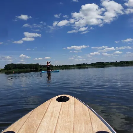 Semesterbostad Projekt Am Inkl. W-lan, Betwaesche Und Netflix