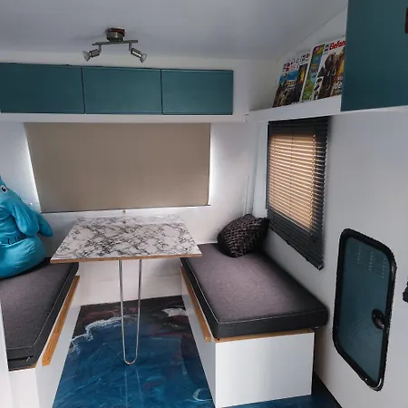 Projekt Am Inkl. W-lan, Betwaesche Und Netflix Jurgenshagen